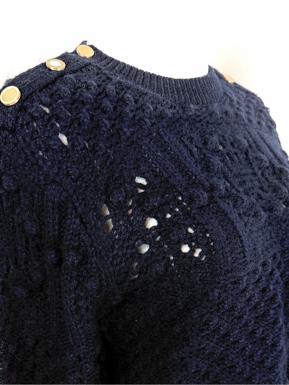 Frame Navy Alpaca Wool Cable-Knit Sweater Gold Button Detail Small NWT $398 MSRP - Picture 8 of 14